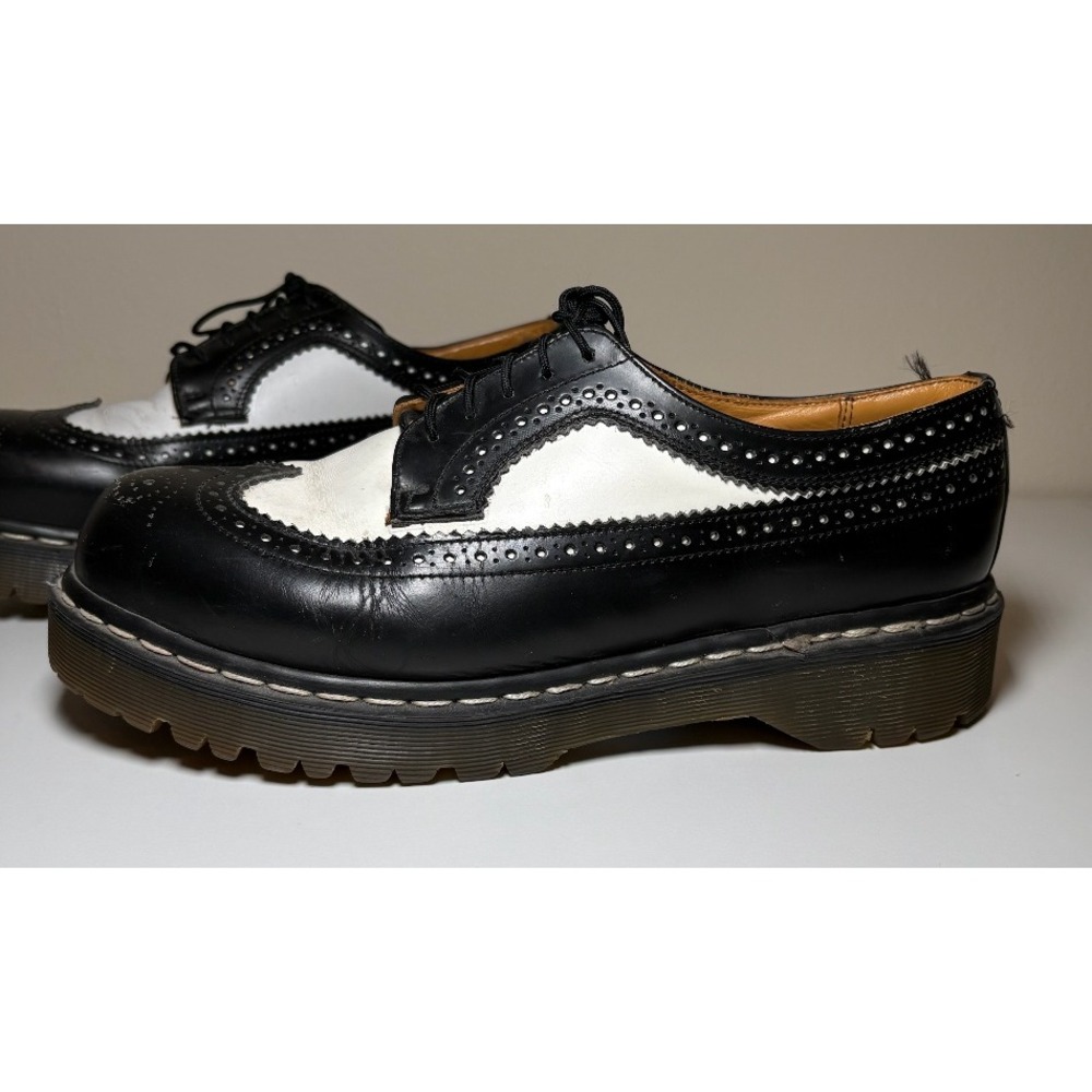 Dr. Martens England Rare Vintage Black White Brogue Oxfords Wingtips | Men's 9 - Picture 1 of 12